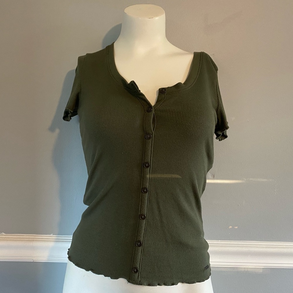 Button up ribbed top